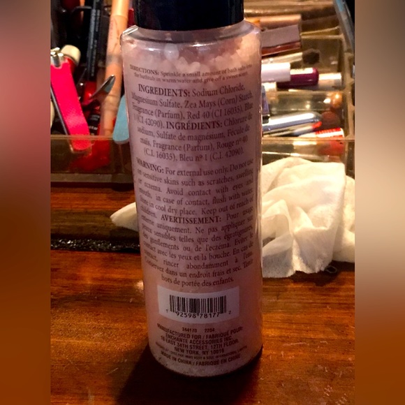 Crystal Waters Rose Scented Bath Salt Crystals - Picture 4 of 4